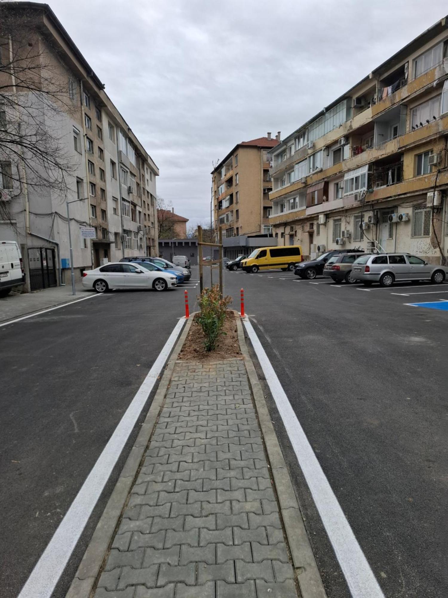 3 Rooms Apartment, Top Center, 1St Floor, Aubg, Free Parking, Pc I5 Ssd, 3 Led Tvs 200 Channels, Wifi, Terrace, Easy-Late Check-In, Stay Before Greece Благоевград Екстериор снимка